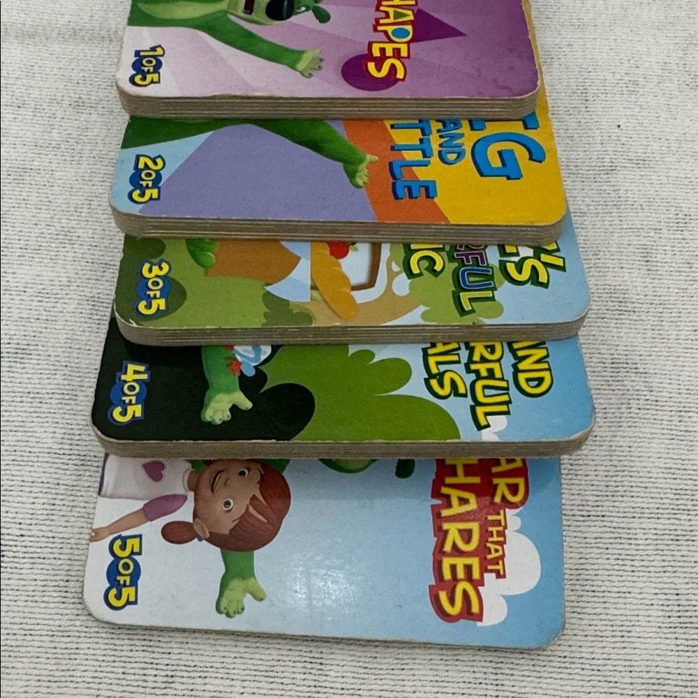 2007 Chick-fil-A Complete Set of 5 collectible 4”x 4” Boz’s Board books (OLCC)